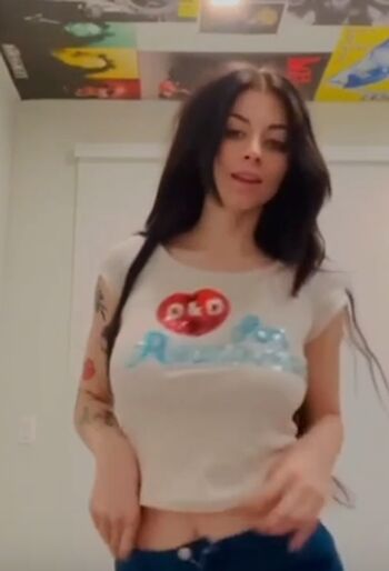 Noemiexlili  page leaked private photo uncensored HD quality