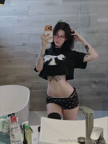 Noemiexlili leaked private photo uncensored HD quality