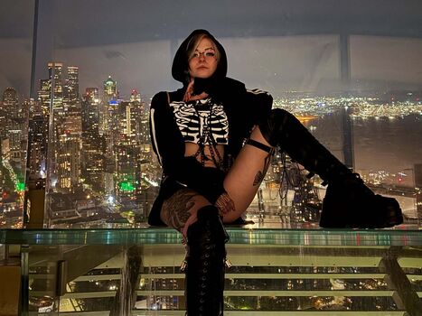 Noteasybeinwheezy  page leaked private photo uncensored HD quality