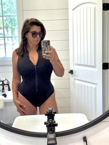 Nottheworstmom leaked private photo uncensored HD quality