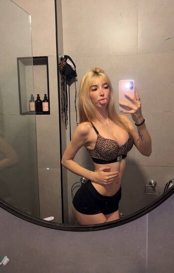 Novinhas peitudas  page leaked private photo uncensored HD quality
