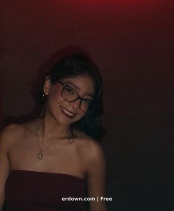 Novinhas peitudas leaked private photo uncensored HD quality