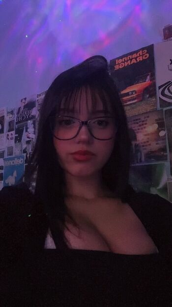 Novinhas peitudas leaked private photo uncensored HD quality