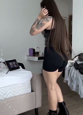 Olesyaliberman  page leaked private photo uncensored HD quality
