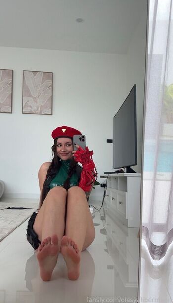 Olesyaliberman  page leaked private photo uncensored HD quality