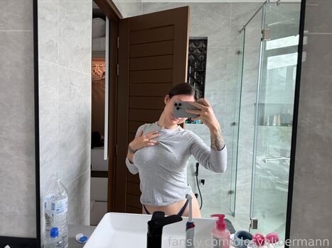 Olesyaliberman  page leaked private photo uncensored HD quality