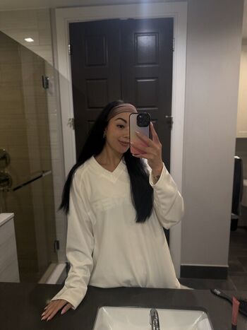 Oliive livy j leaked private photo uncensored HD quality