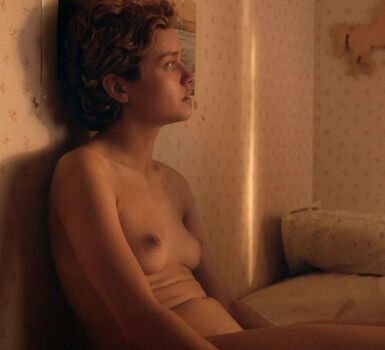 Olivia cook leaked private photo uncensored HD quality