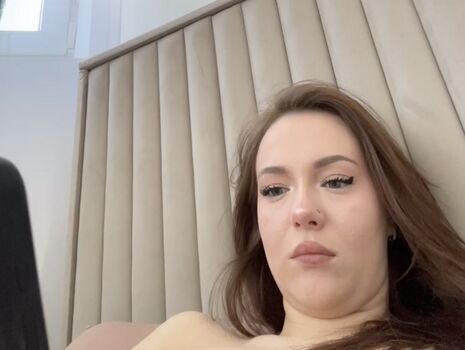 Olivkavif leaked private photo uncensored HD quality