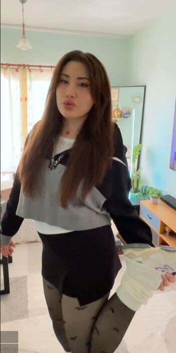 Ozge azunyan leaked private photo uncensored HD quality