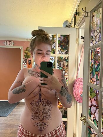 Ptrnsknk leaked private photo uncensored HD quality