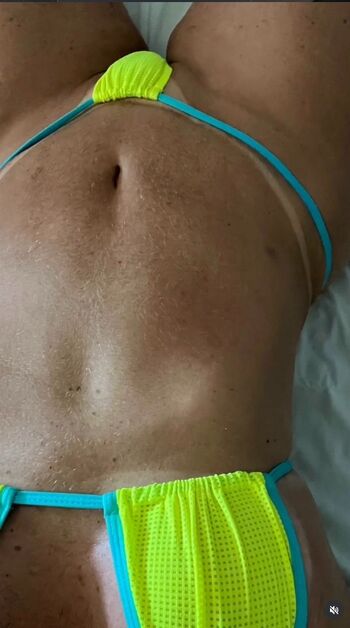 Padovanleticia leaked private photo uncensored HD quality