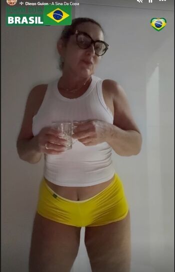 Padovanleticia leaked private photo uncensored HD quality