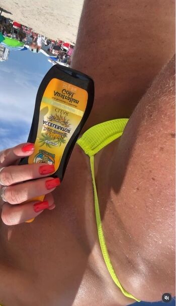 Padovanleticia leaked private photo uncensored HD quality