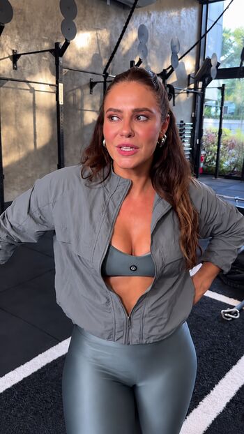 Paolla oliveira page leaked private photo uncensored HD quality
