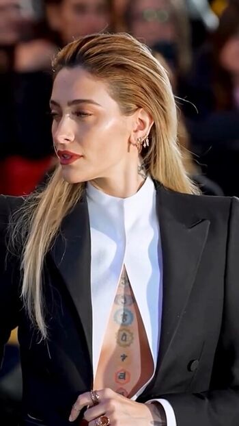 Paris jackson  page leaked private photo uncensored HD quality