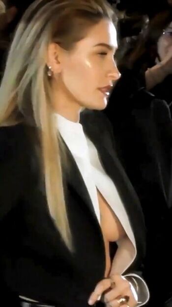 Paris jackson  page leaked private photo uncensored HD quality