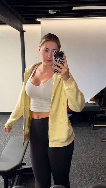 Pineapplebrat leaked private photo uncensored HD quality