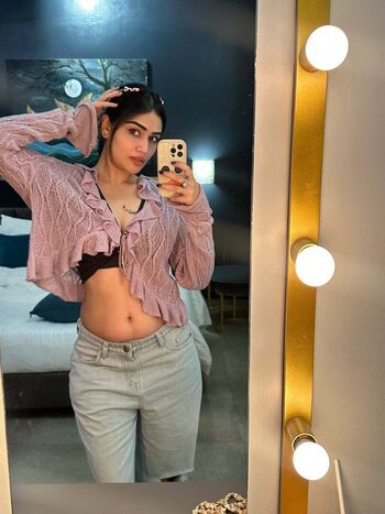 Pratiksha bankar page leaked private photo uncensored HD quality