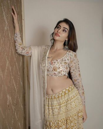 Pratiksha bankar page leaked private photo uncensored HD quality