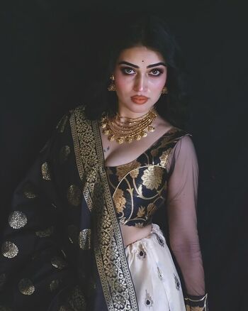 Pratiksha bankar page leaked private photo uncensored HD quality