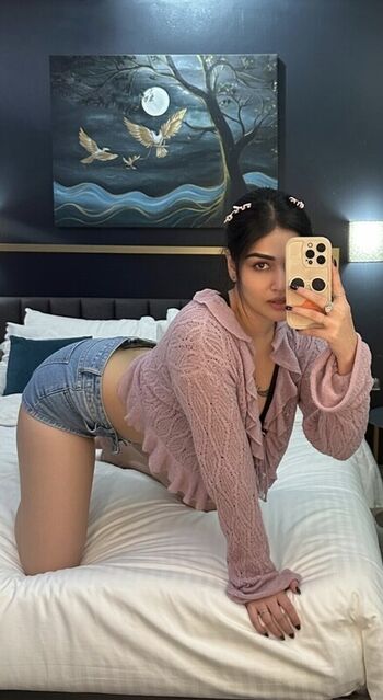 Pratiksha bankar leaked private photo uncensored HD quality