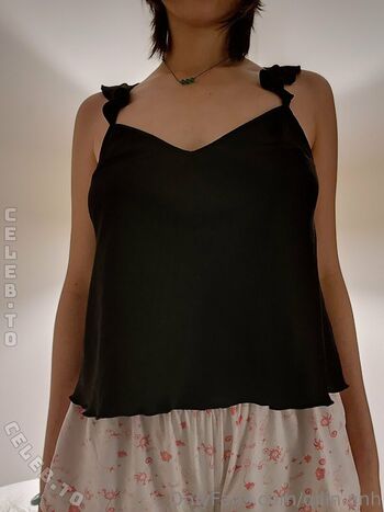 Qilin anh  page leaked private photo uncensored HD quality