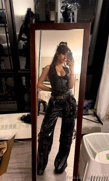 Quinn finite  page leaked private photo uncensored HD quality