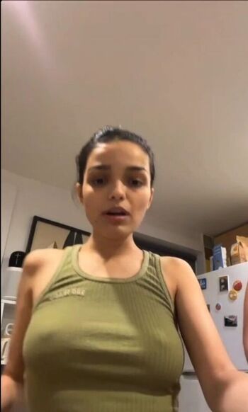 Rachel zegler leaked private photo uncensored HD quality
