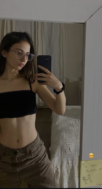 Random nudes leaked private photo uncensored HD quality