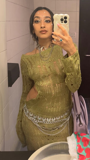 Raveena page leaked private photo uncensored HD quality