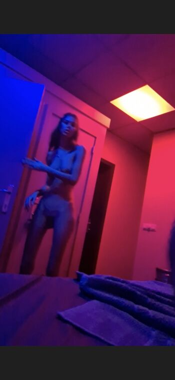 Real prostitute leaked private photo uncensored HD quality