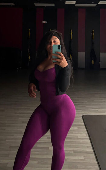Realladytarzan leaked private photo uncensored HD quality