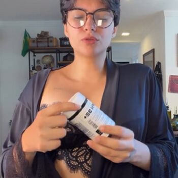 Rebecanonatto leaked private photo uncensored HD quality