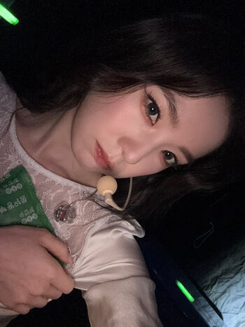 Red velvet page leaked private photo uncensored HD quality