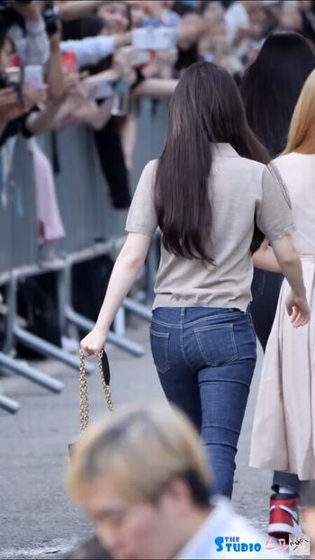 Red velvet page leaked private photo uncensored HD quality