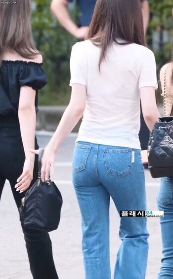Red velvet page leaked private photo uncensored HD quality