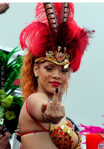 Rihanna  page leaked private photo uncensored HD quality
