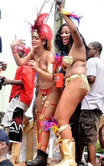 Rihanna  page leaked private photo uncensored HD quality