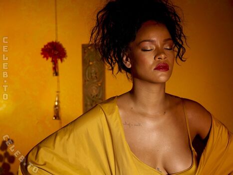 Rihanna  page leaked private photo uncensored HD quality