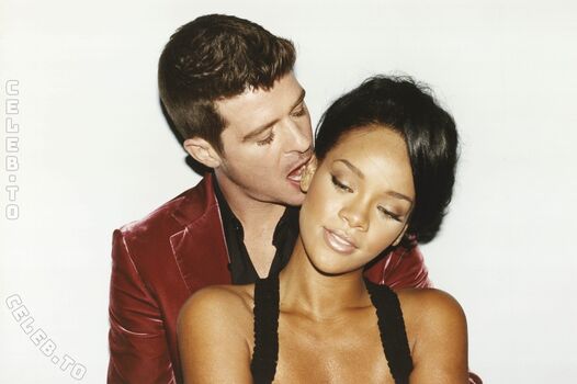 Rihanna  page leaked private photo uncensored HD quality