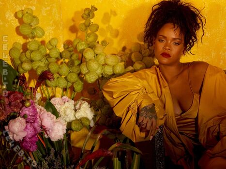 Rihanna leaked private photo uncensored HD quality