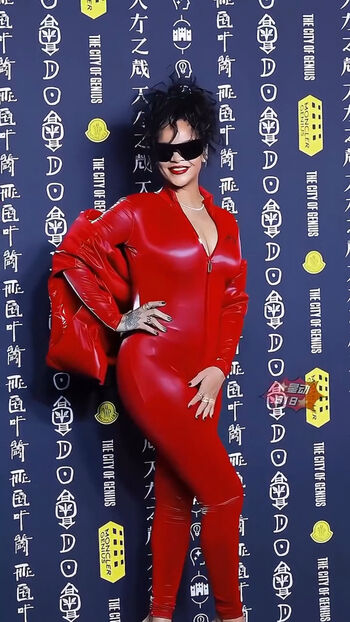 Rihanna leaked private photo uncensored HD quality