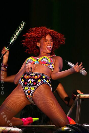Rihanna leaked private photo uncensored HD quality