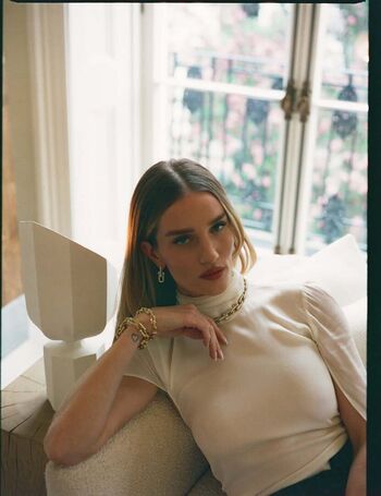 Rosie huntington whiteley leaked private photo uncensored HD quality