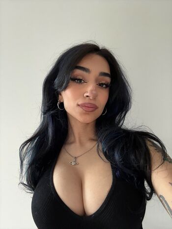 Saira rose leaked private photo uncensored HD quality