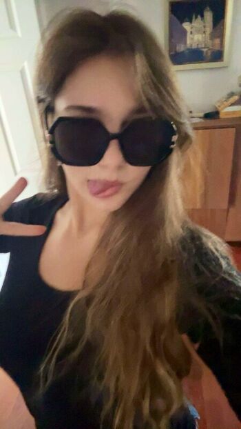 Sara dobrik page leaked private photo uncensored HD quality