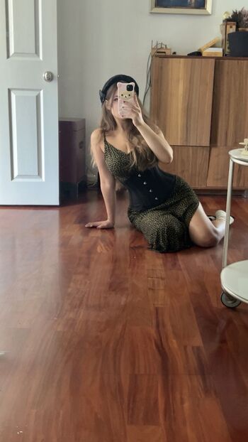 Sara dobrik page leaked private photo uncensored HD quality