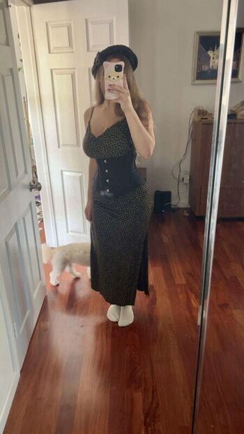 Sara dobrik page leaked private photo uncensored HD quality