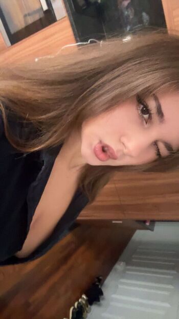 Sara dobrik page leaked private photo uncensored HD quality